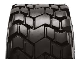 Pneu 12.5/80-18 (340/80-18) 12 PR BHL 753 (BHZ) Camso Solideal