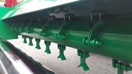 Mulčovač za traktor  Bystroň záběr 210 cm nožový