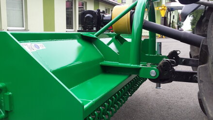 Mulčovač za traktor  Bystroň záběr 210 cm nožový
