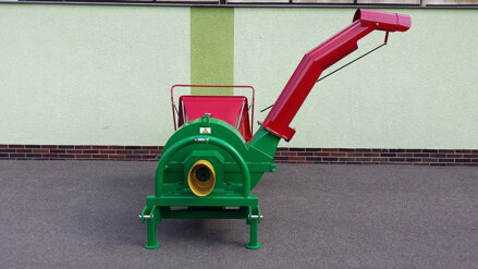 Štěpkovač za traktor Barakuda