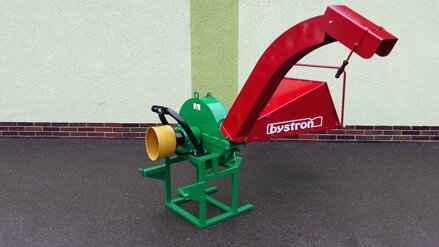 Štěpkovač za traktor Pirba