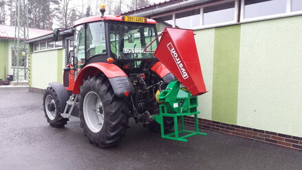 Štěpkovač za traktor Pirba