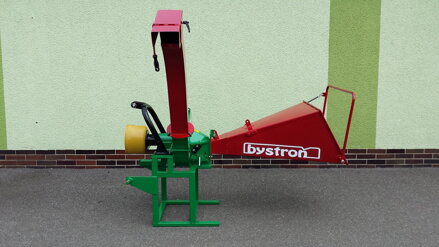 Štěpkovač PIRAŇA za traktor
