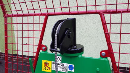 Lanový naviják za traktor 4 tuny Bystroň