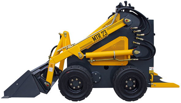 Lumag MTR23 | Profesionální multifunkční truck 4×4 s hydraulikou
