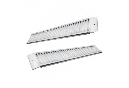 Hliníkové nájezdy CLM 125.30.SB – 3000 mm | nosnost 5200 kg (pár)